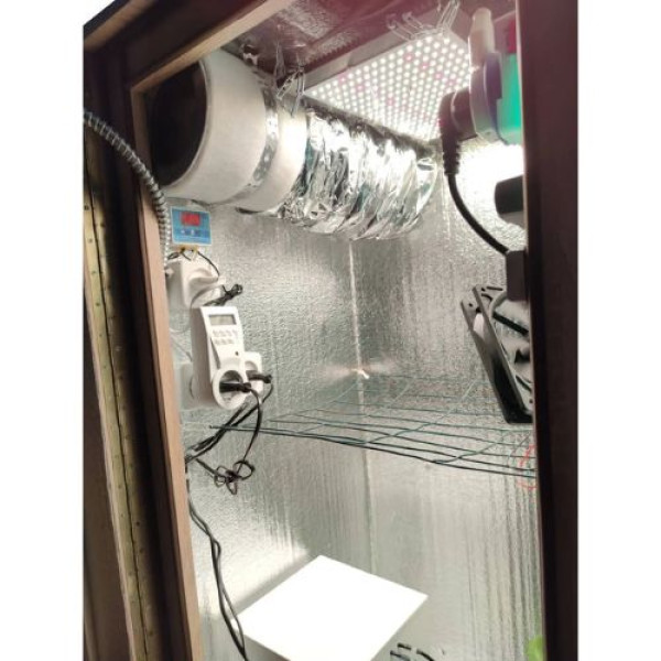 Гроубокс Mini Grow Box стелс Quantum Board 120W с автообогревом и автополивом для выращивания растений
