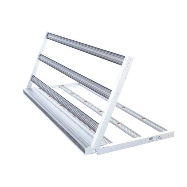 Sun Spirit Model E 720W — светодиодный светильник с полным спектром и ручным диммером для теплиц и гроубоксов Sun Spirit Model E 720W — светодиодный светильник с полным спектром и ручным диммером для теплиц и гроубоксов